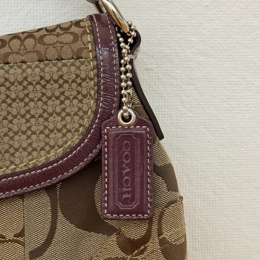 Coach Signature Patchwork Shoulder Bag in Tan and Purple - Picture 4 of 10